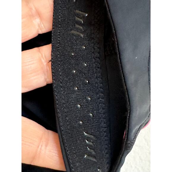 Nooyme Women's Bike Short Cycling Short Size Large 6 inch Padded Black and Pink - Picture 11 of 11